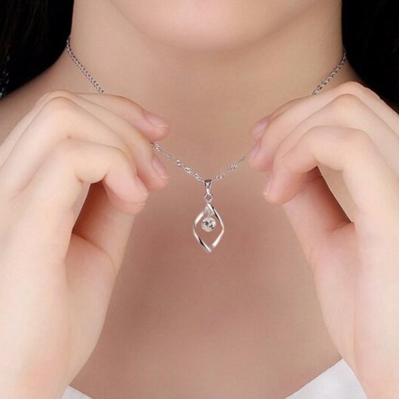 NEW [Set of 2] Slivering Silver Necklace+Earrings - Picture 3 of 6